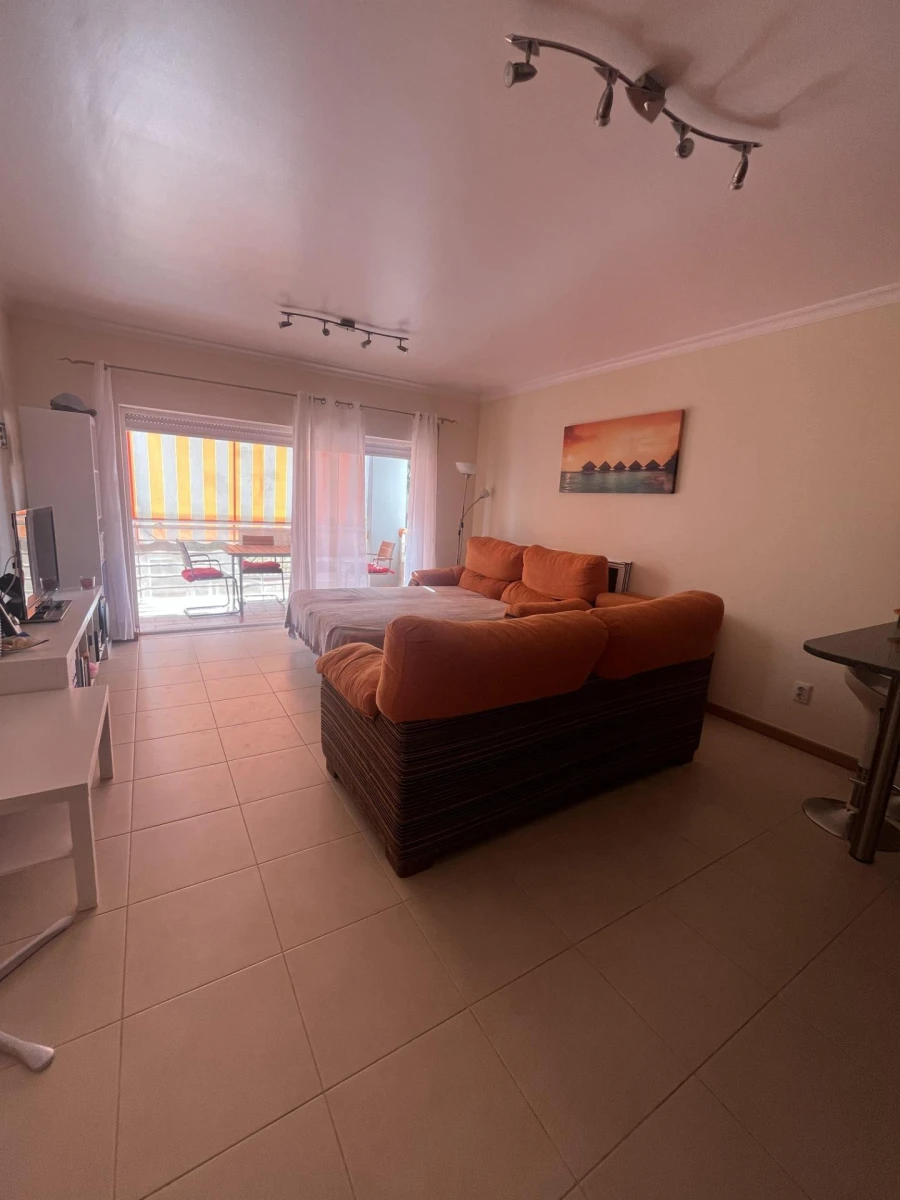 Apartamento T1 para Venda em Armação de Pera Foto 2