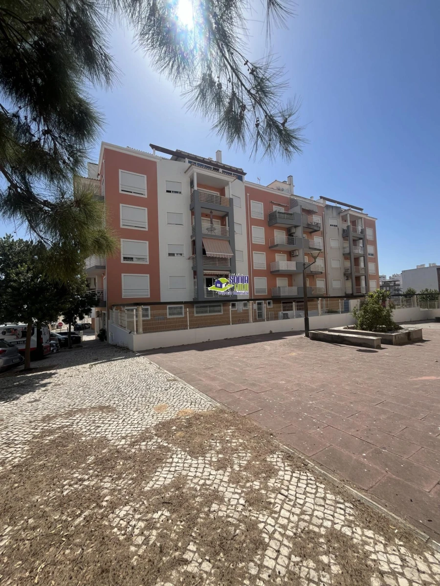Apartamento T1 para Venda em Armação de Pera Foto 34