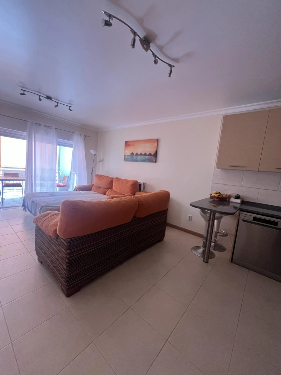 Apartamento T1 para Venda em Armação de Pera Foto 4