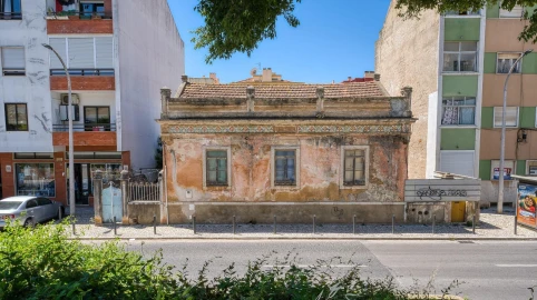 Moradia T8 para Venda em União das Freguesias de Setúbal
