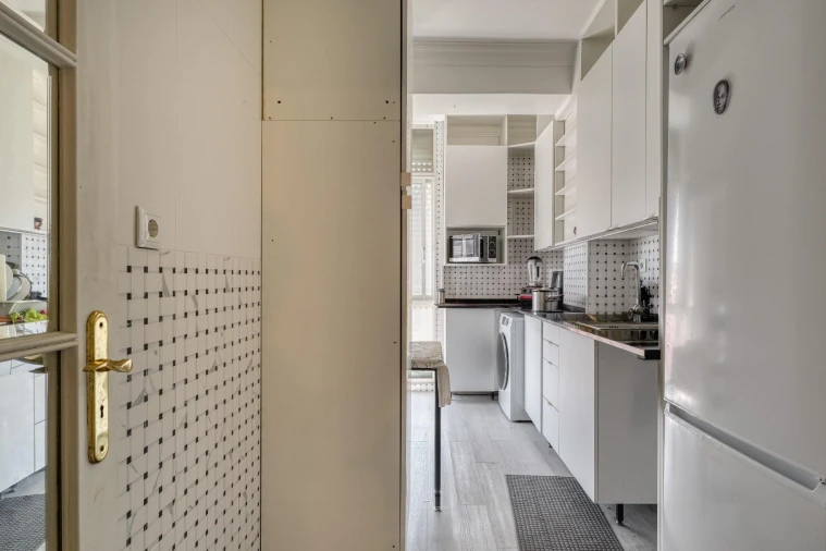 Apartamento T2 para Venda em Mina de Água Foto 5