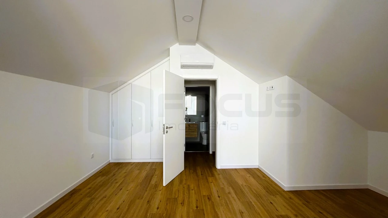 Apartamento T2 para Venda em Glória e Vera Cruz Foto 17