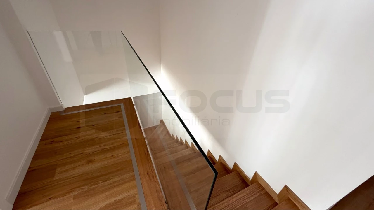 Apartamento T2 para Venda em Glória e Vera Cruz Foto 3