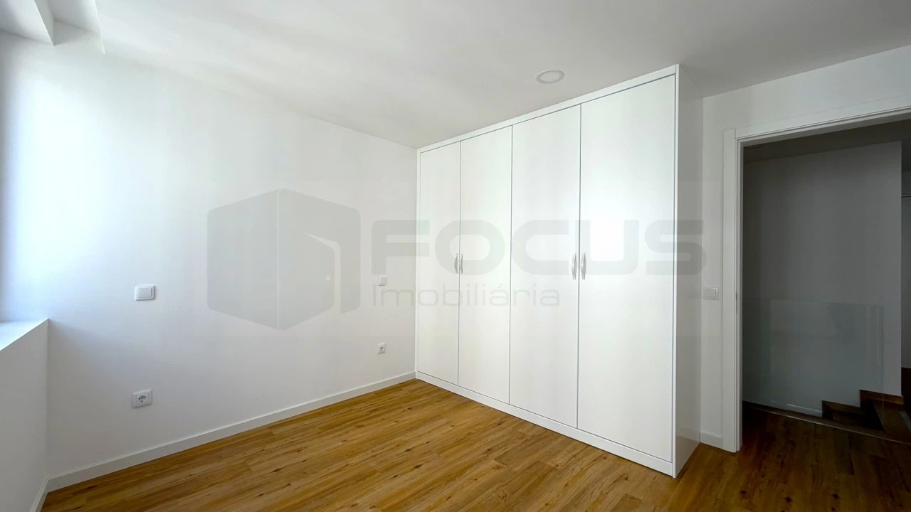 Apartamento T2 para Venda em Glória e Vera Cruz Foto 19