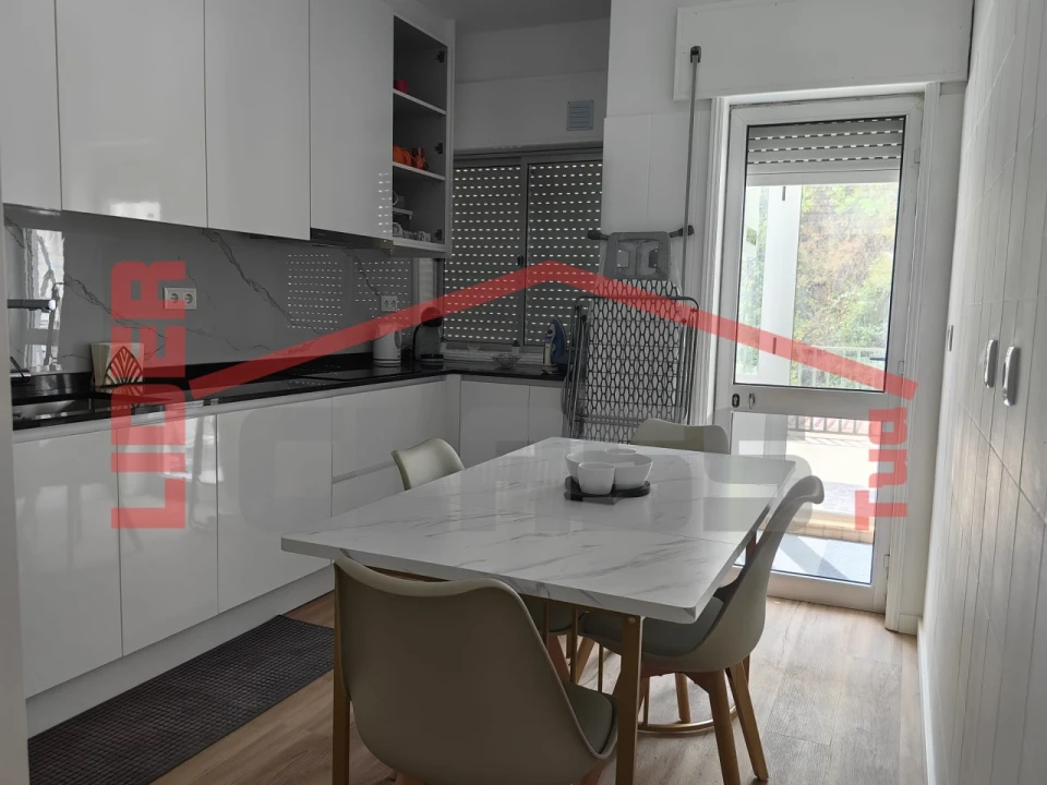 Apartamento T3 para Arrendamento em Mirandela Foto 3