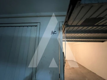 Garagem para Arrendamento em Glória e Vera Cruz