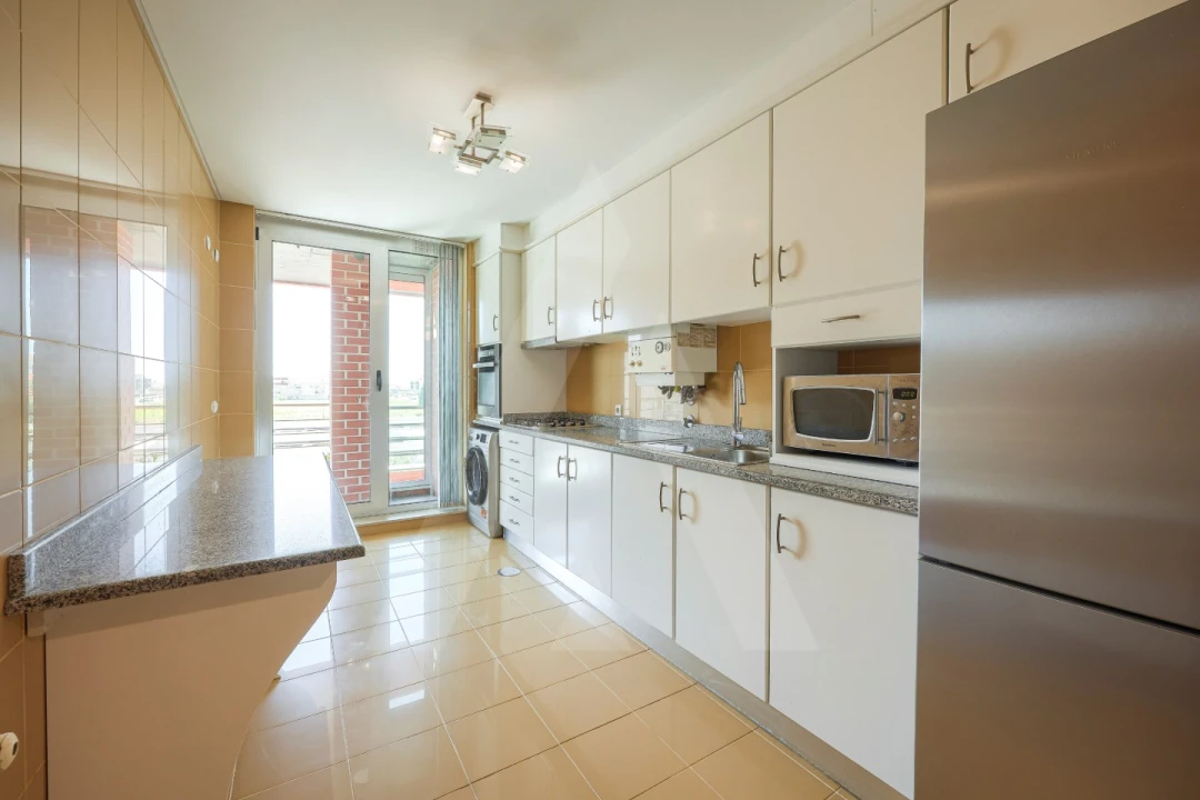 Apartamento T4 para Venda em Gafanha da Boa Hora Foto 8