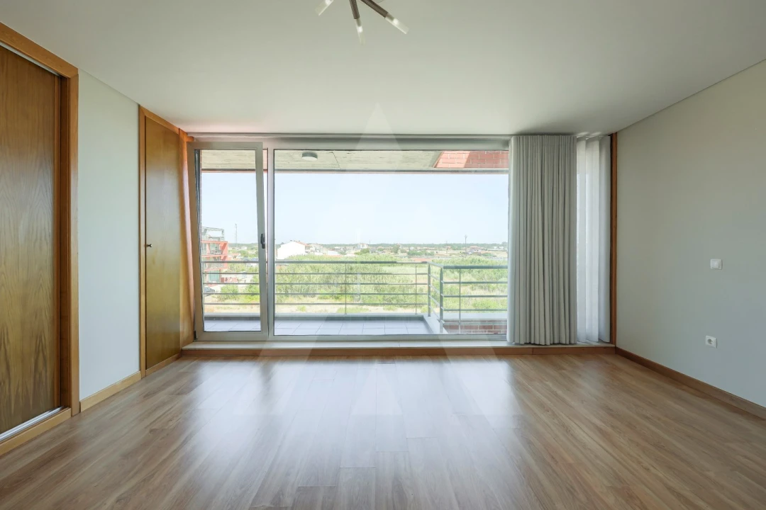 Apartamento T4 para Venda em Gafanha da Boa Hora Foto 18