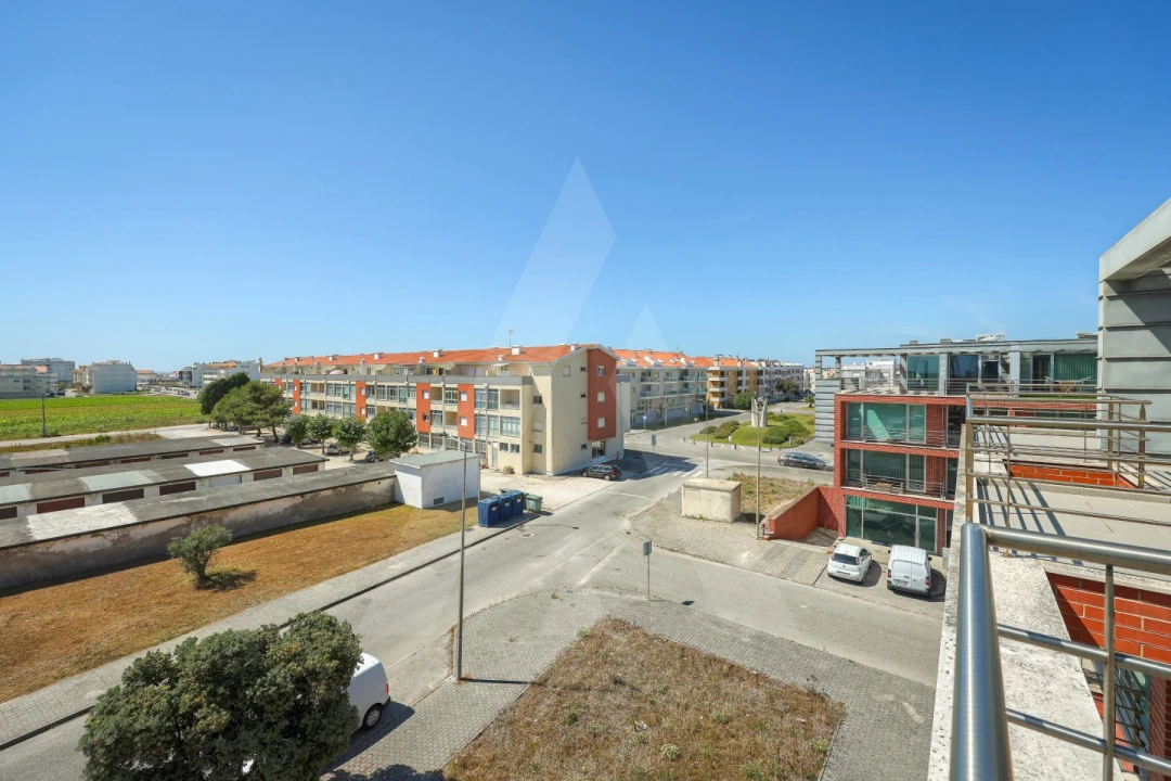 Apartamento T4 para Venda em Gafanha da Boa Hora Foto 35