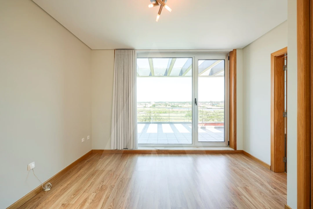Apartamento T4 para Venda em Gafanha da Boa Hora Foto 41