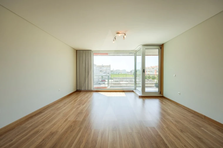 Apartamento T4 para Venda em Gafanha da Boa Hora Foto 3