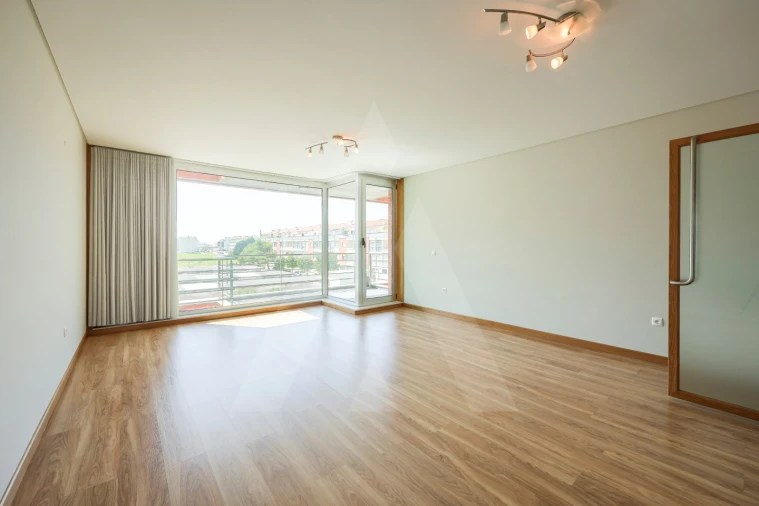 Apartamento T4 para Venda em Gafanha da Boa Hora Foto 4