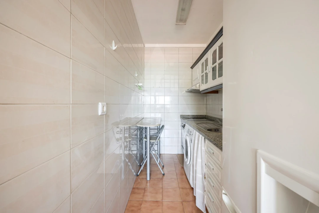 Apartamento T1 para Venda em Mafamude e Vilar do Paraíso Foto 9