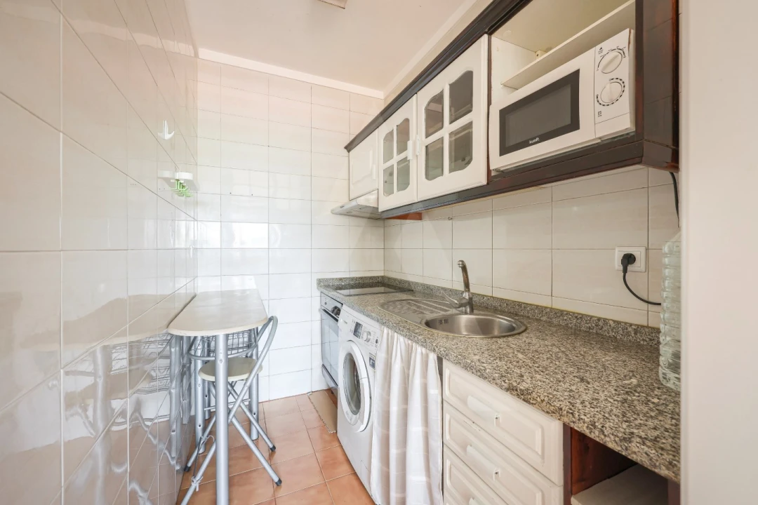 Apartamento T1 para Venda em Mafamude e Vilar do Paraíso Foto 3