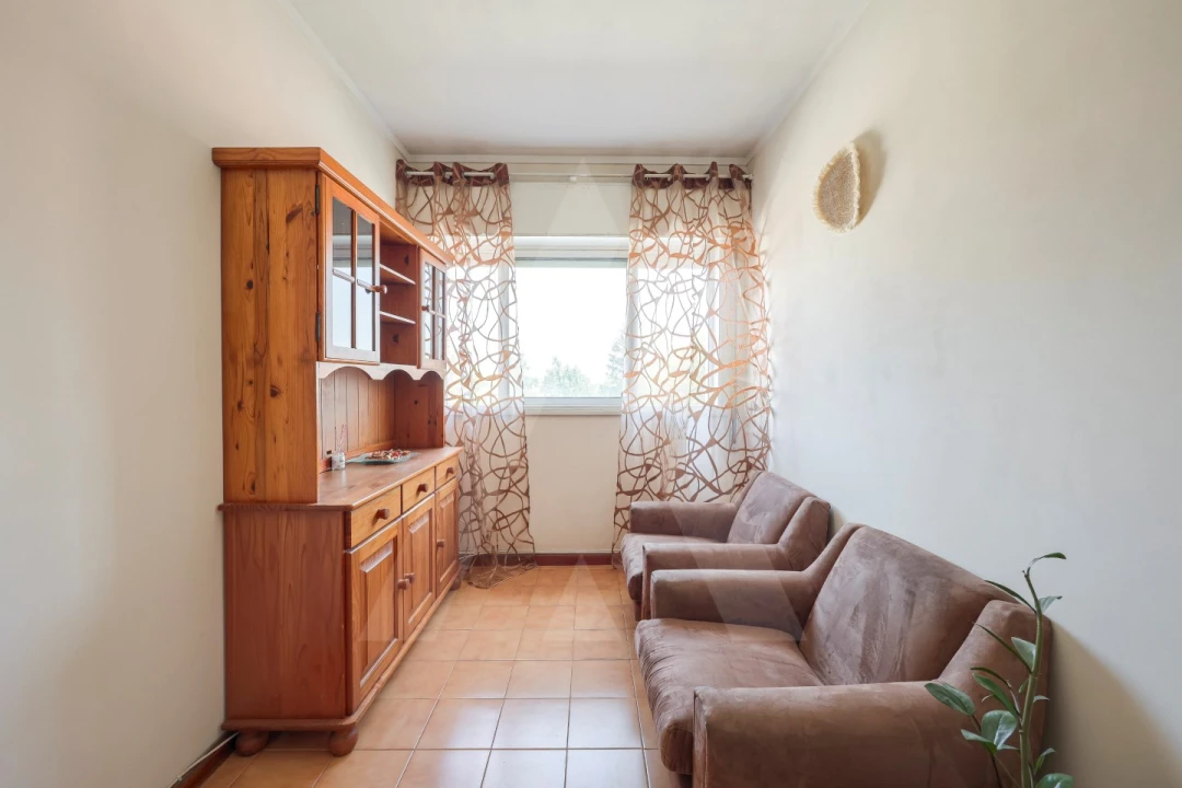 Apartamento T1 para Venda em Mafamude e Vilar do Paraíso Foto 8