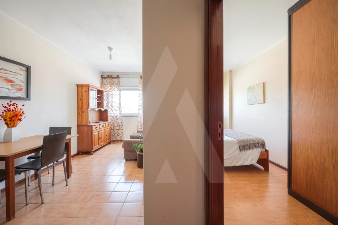 Apartamento T1 para Venda em Mafamude e Vilar do Paraíso Foto 20