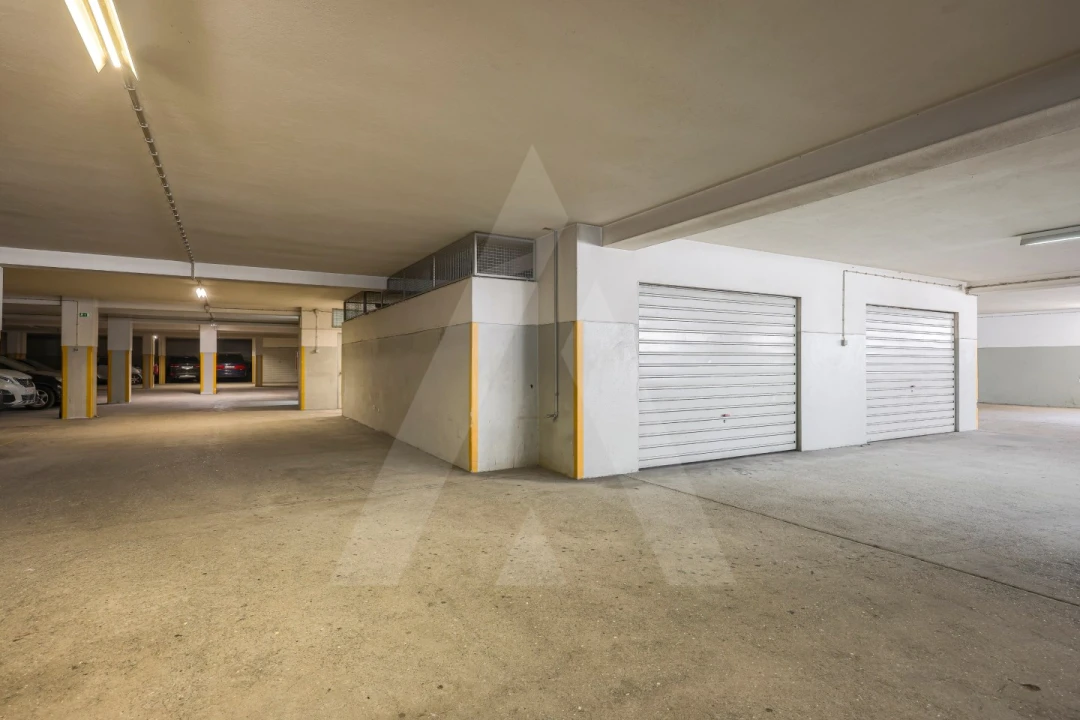 Apartamento T1 para Venda em Mafamude e Vilar do Paraíso Foto 36