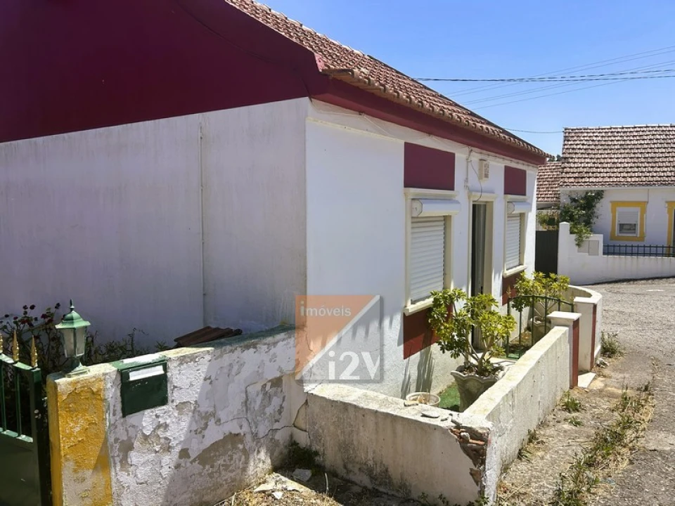 Moradia T2 para Venda em Aljubarrota Foto 4