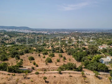 Terreno para Venda em Loule (São Sebastião)