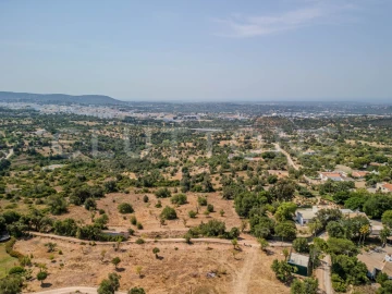 Terreno para Venda em Loule (São Sebastião)