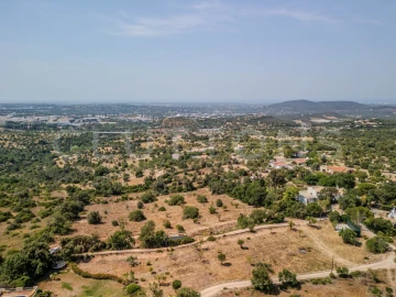 Terreno para Venda em Loule (São Sebastião)