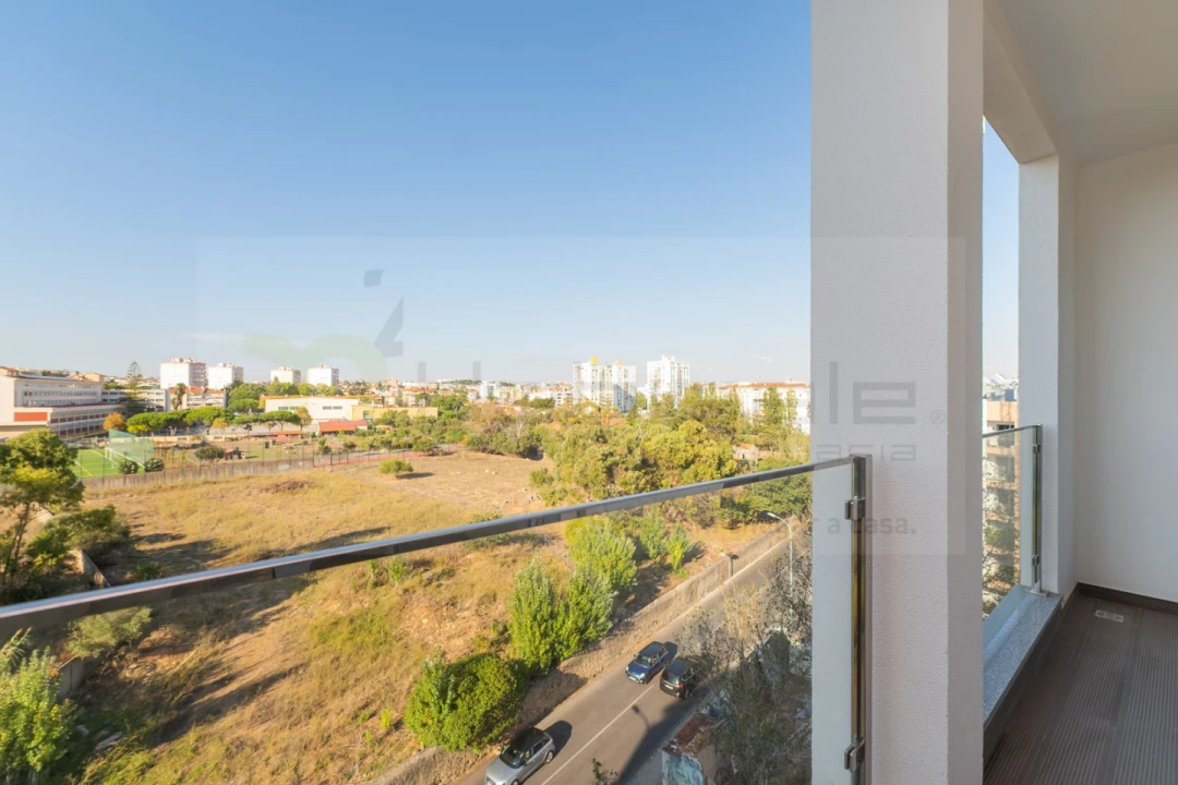 Apartamento T3 para Venda em Carcavelos e Parede Foto 16