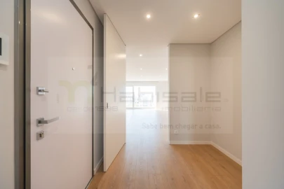 Apartamento T3 para Venda em Carcavelos e Parede