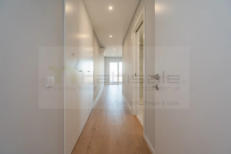Apartamento T3 para Venda em Carcavelos e Parede Foto 20