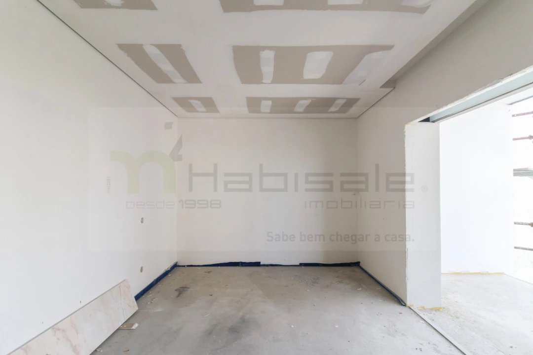 Apartamento T3 para Venda em Póvoa de Santo Adrião e Olival Basto Foto 19