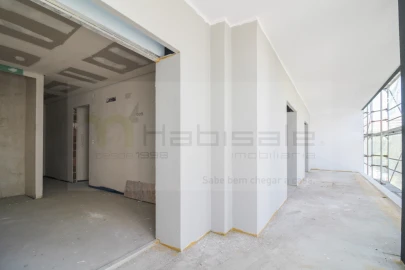Apartamento T3 para Venda em Póvoa de Santo Adrião e Olival Basto