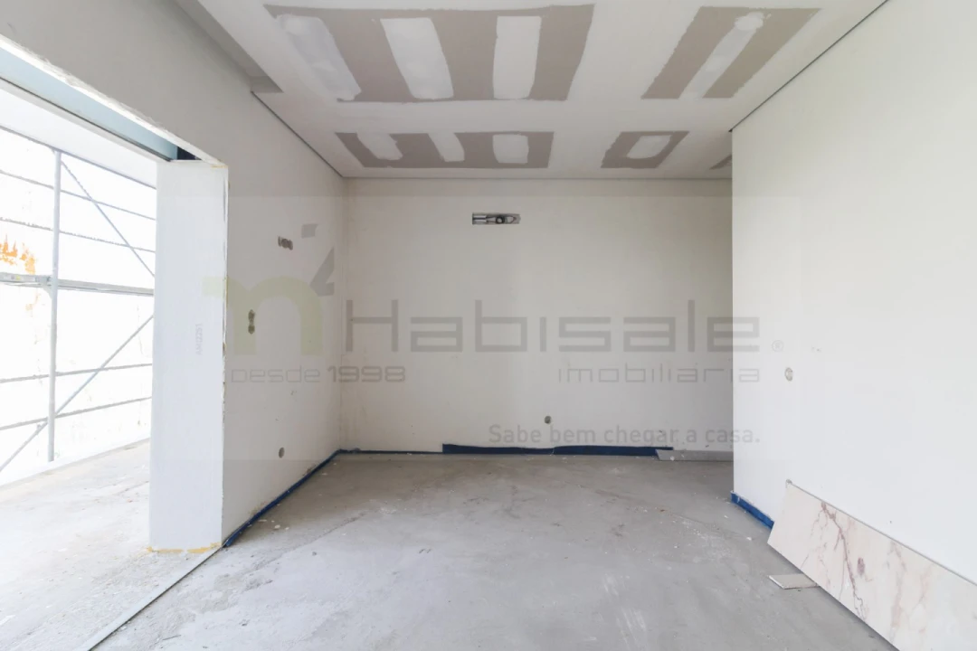 Apartamento T3 para Venda em Póvoa de Santo Adrião e Olival Basto Foto 20