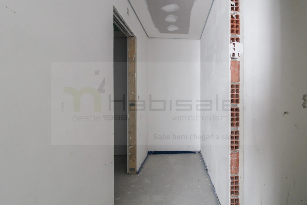Apartamento T3 para Venda em Póvoa de Santo Adrião e Olival Basto Foto 26