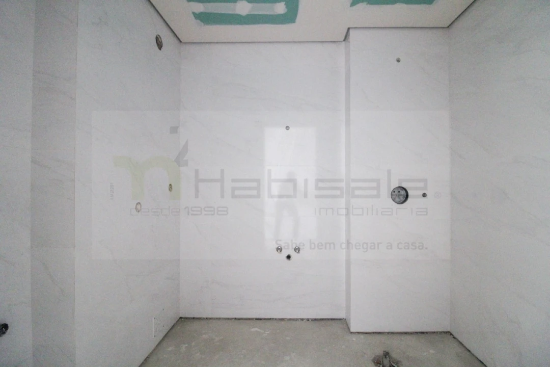 Apartamento T3 para Venda em Póvoa de Santo Adrião e Olival Basto Foto 27