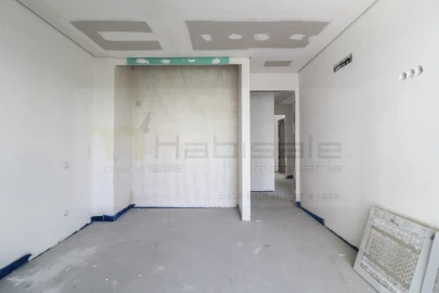 Apartamento T3 para Venda em Póvoa de Santo Adrião e Olival Basto