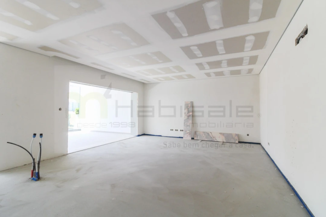Apartamento T2 para Venda em Póvoa de Santo Adrião e Olival Basto Foto 13
