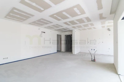 Apartamento T2 para Venda em Póvoa de Santo Adrião e Olival Basto