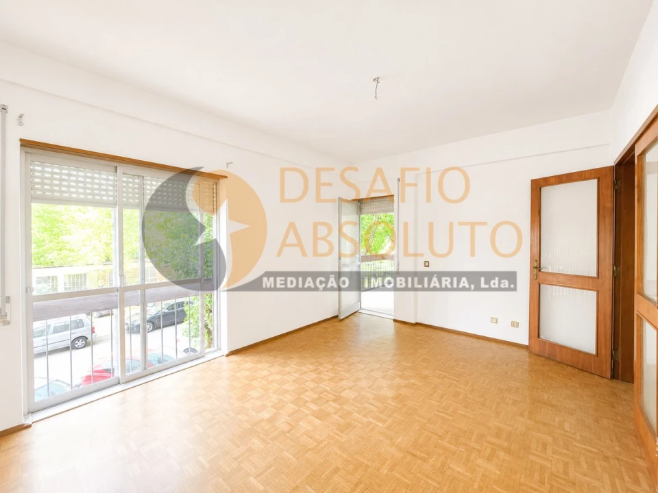 Apartamento T3 para Venda em União das Freguesias de Setúbal Foto 1