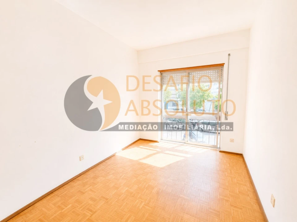 Apartamento T3 para Venda em União das Freguesias de Setúbal Foto 10