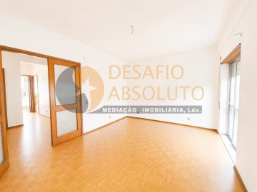 Apartamento T3 para Venda em União das Freguesias de Setúbal