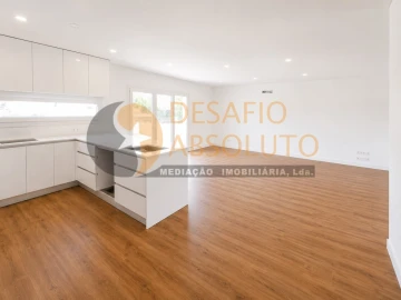 Moradia T3 para Venda em Quinta do Anjo