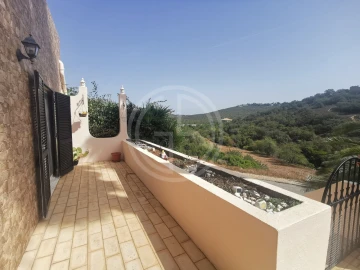 Moradia T4 para Venda em Loule (São Clemente)