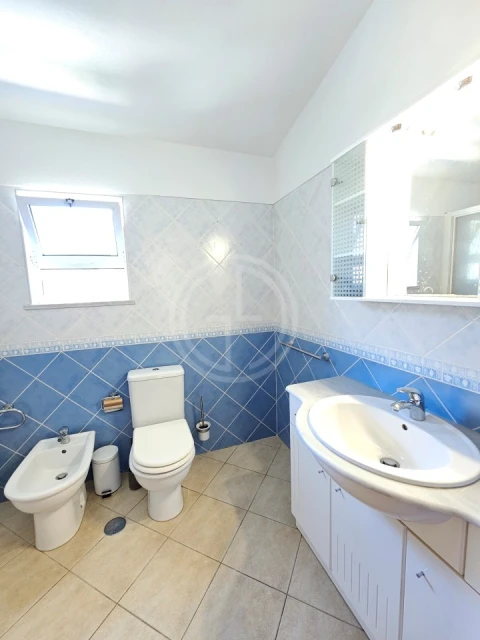 Moradia T4 para Venda em Loule (São Clemente)