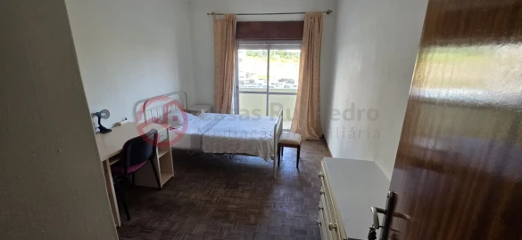 Apartamento T2 para Venda em Laranjeiro e Feijó