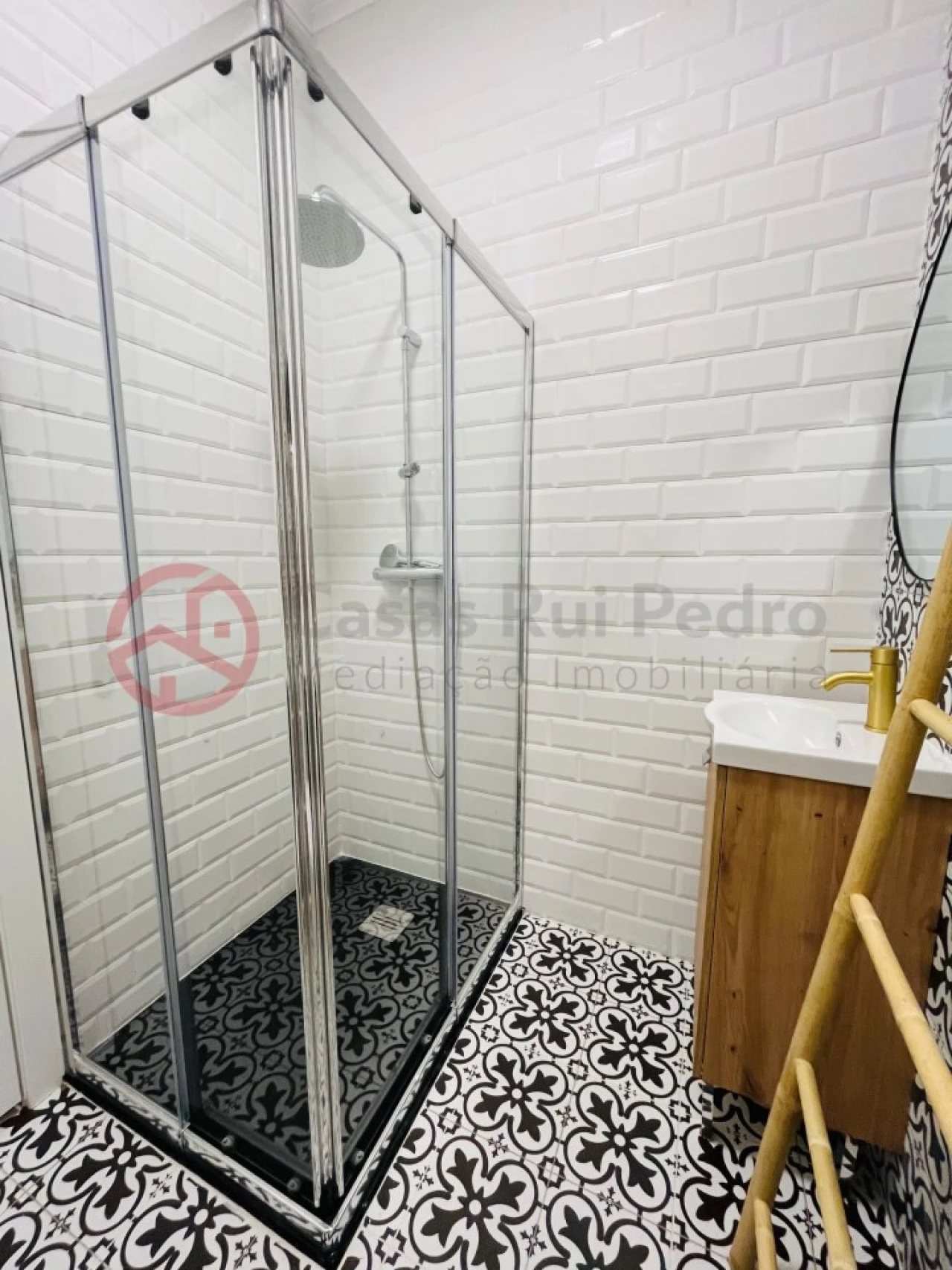 Moradia T8 para Venda em Costa da Caparica Foto 43