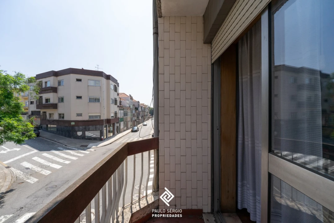 Apartamento T2 para Venda em Cedofeita, Santo Ildefonso, Sé, Miragaia, São Nicolau e Vitória Foto 4