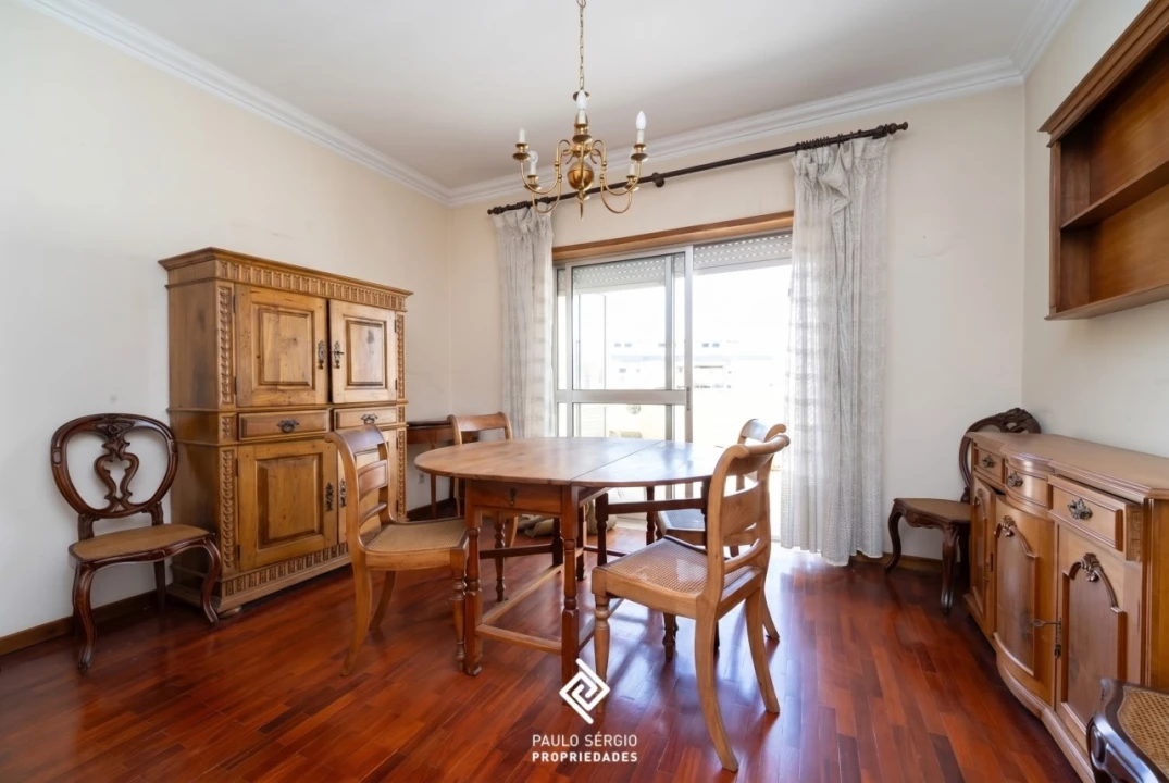 Apartamento T2 para Venda em Cedofeita, Santo Ildefonso, Sé, Miragaia, São Nicolau e Vitória Foto 9