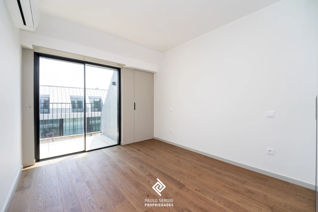 Apartamento T3 para Venda em Espinho Foto 12