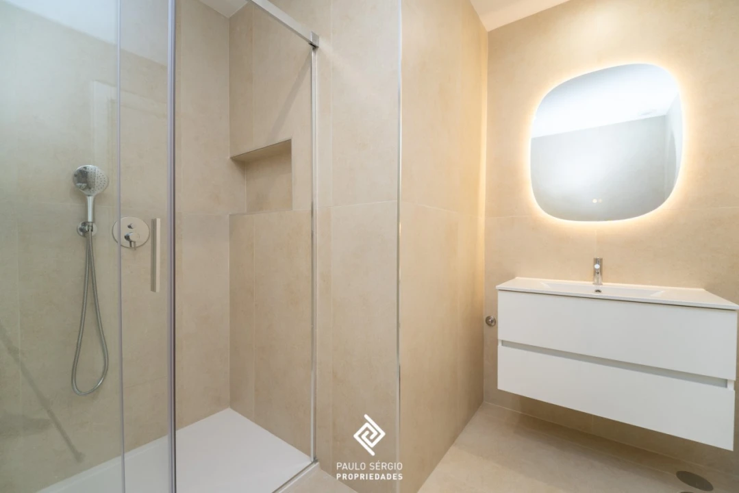 Apartamento T3 para Venda em Pedroso e Seixezelo Foto 13