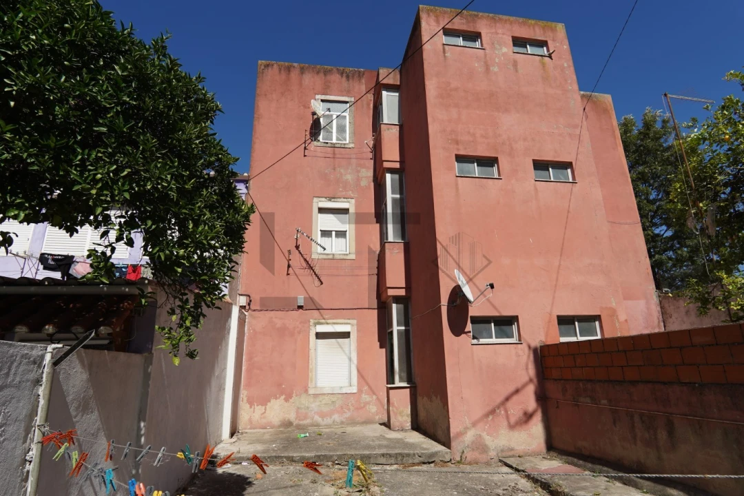 Prédio para Venda em Marvila Foto 22