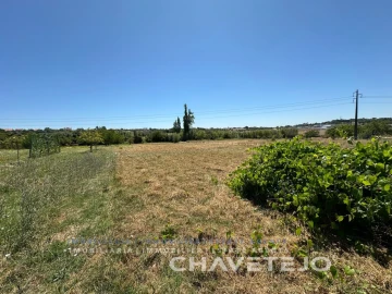 Quinta T2 para Venda em São João Baptista e Santa Maria dos Olivais